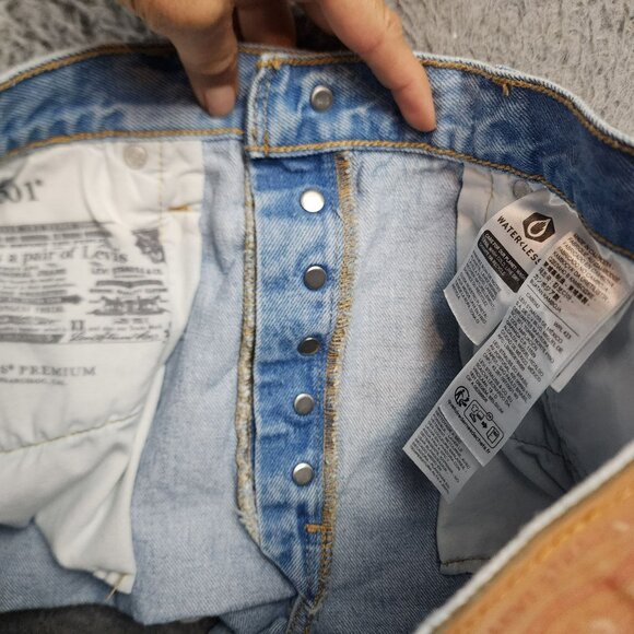 Levi's Shorts Womens 32 Blue 501 Premium Big E Button Fly Cut Off 100% Cotton - Picture 10 of 15